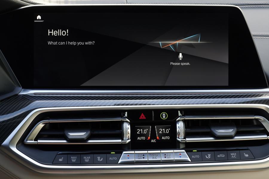 Детали интерьера BMW X6 M50i (G06) 2019 года  (WW) (фото 154 из 180)